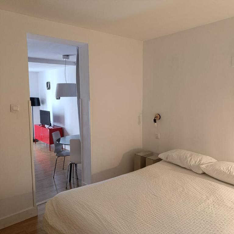 Apartamento en Huertas - One-Bedroom Apartment - 6