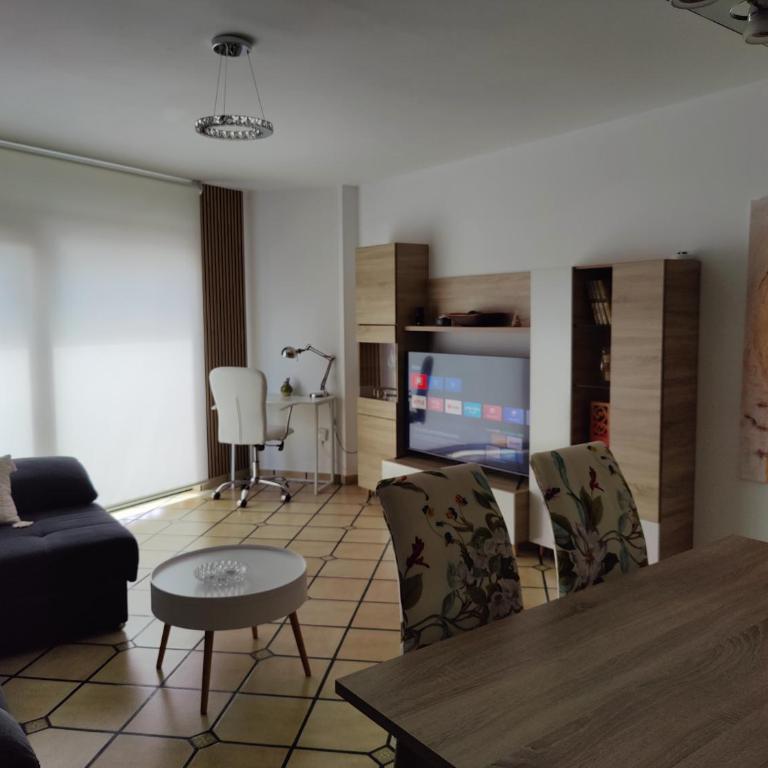 Luminoso y Moderno - Apartamento de 1 dormitorio - 48