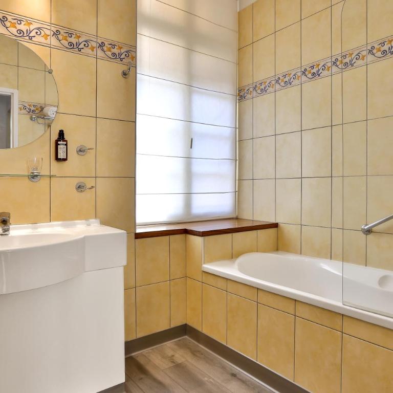 La Villa des Consuls - Gîte de tourisme de charme - Appartement avec Terrasse (Rez-de-Chaussée) - 8