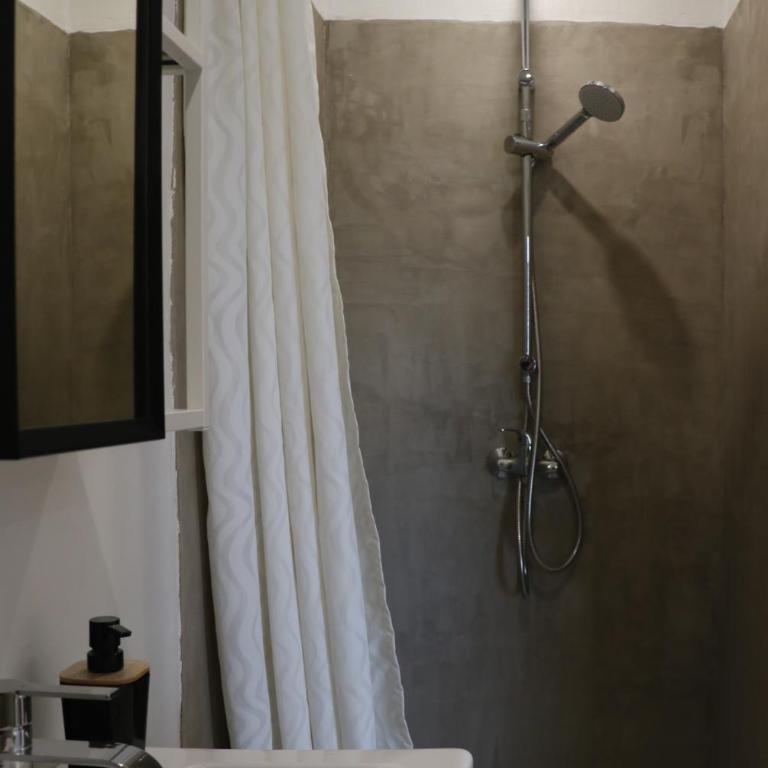 Beau Soleil by JB l Port la Nouvelle - Studio Supérieur - 11