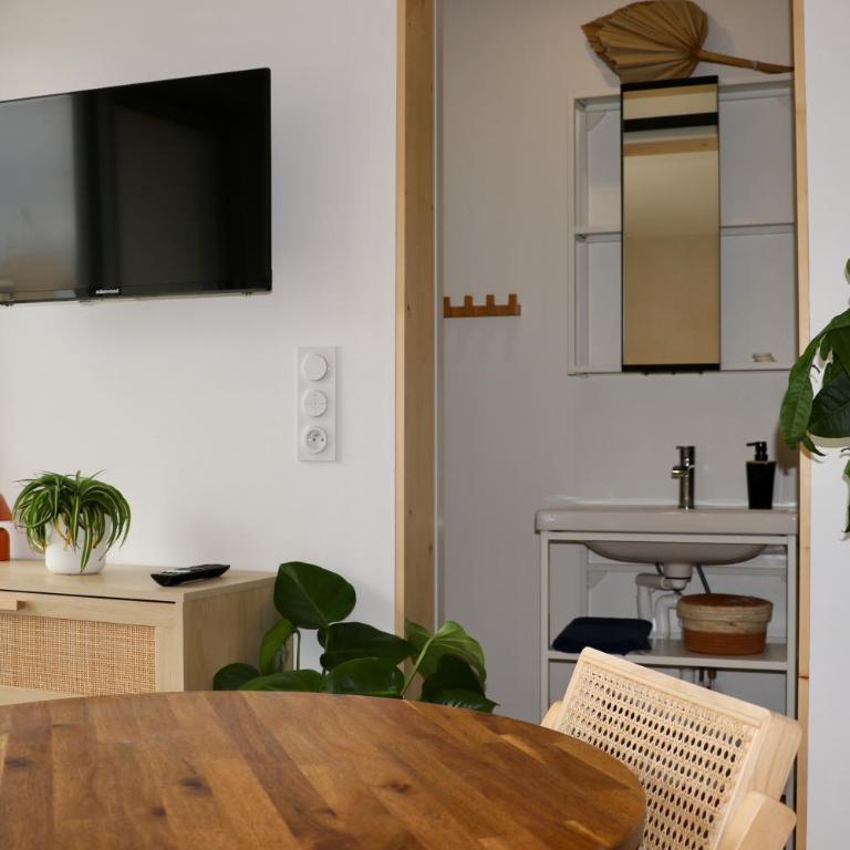 Beau Soleil by JB l Port la Nouvelle - Studio Supérieur - 6