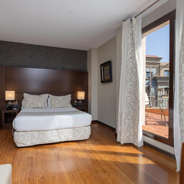 Barcelona Hotel Colonial - Double or Twin Room Exterior - 4