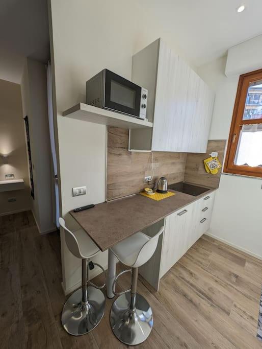 Casa Dante - One-Bedroom Apartment - 11