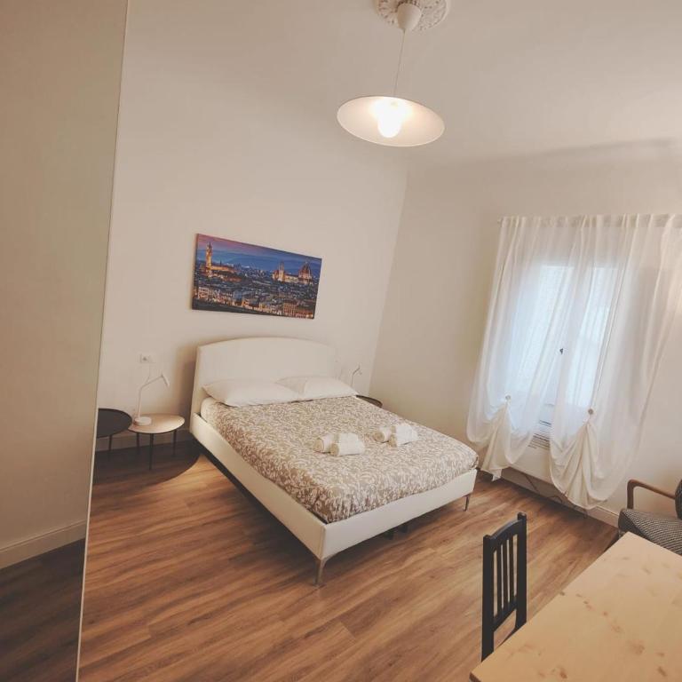 Amazing Florence Rooms - Camera Matrimoniale Standard - 3