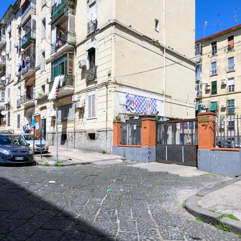 Domus Romeo - Double Room with Private Bathroom - 36