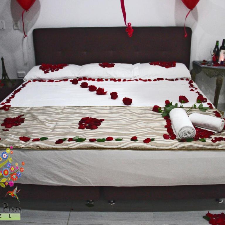 Hotel Primavera Plaza - Suite con bañera de hidromasaje y cama grande - 3