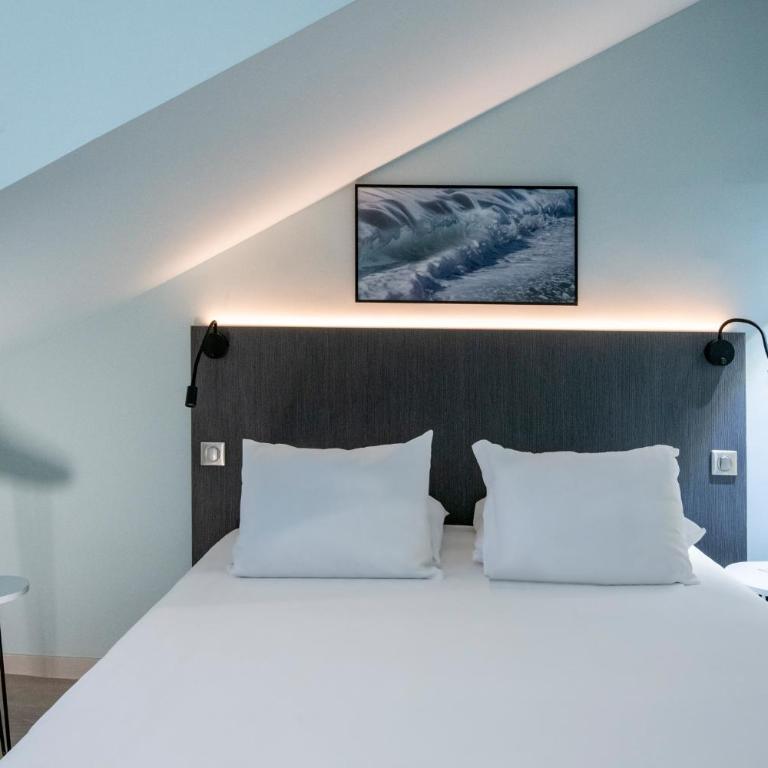Best Western Alba - Chambre Lit Queen-Size Confort - Mansardée - 9