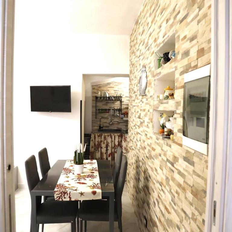 Lo scarrozzo room - Appartamento con 1 Camera da Letto - 10