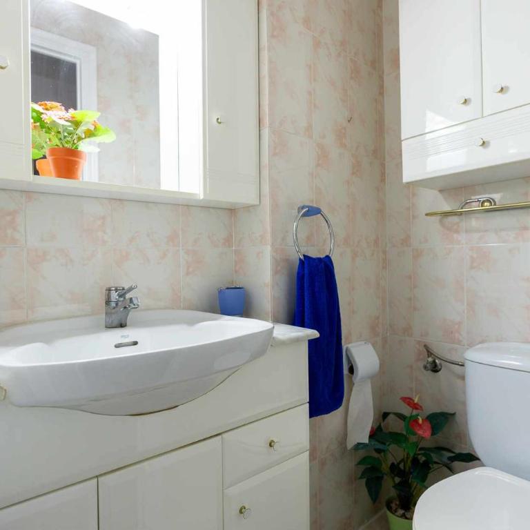rentafive - Cerca del puerto - 2 min andando playa - Apartamento - 22