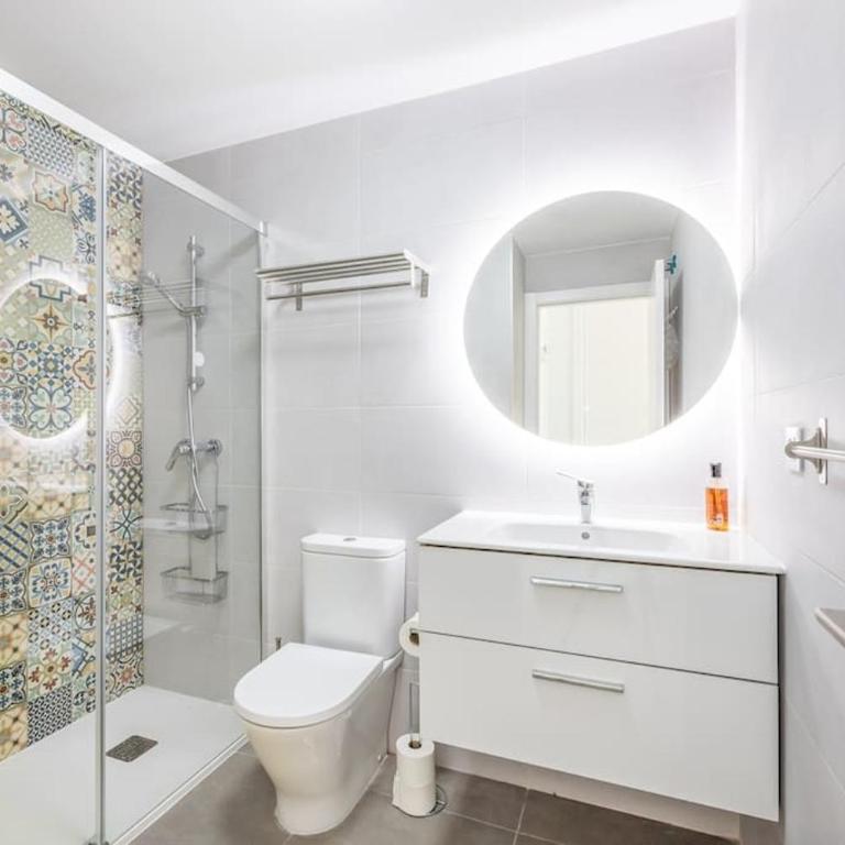 New Chic apartment walk to beach Estepona RDR387 - Apartamento de 2 dormitorios - 2