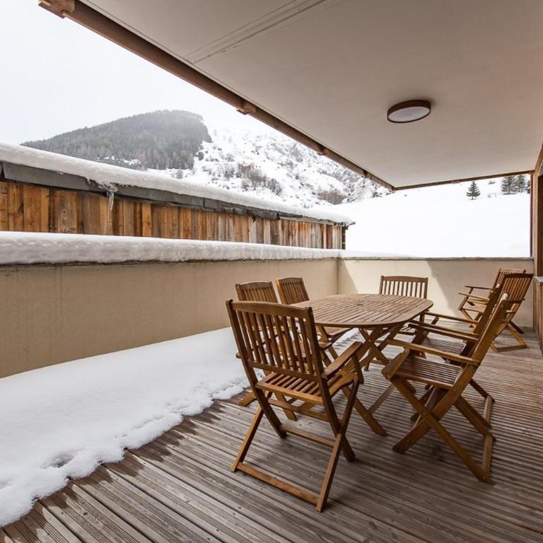 Appartement chaleureux 8 couchages avec terrasse au coeur du village - Appartement 3 Chambres avec Balcon - 4
