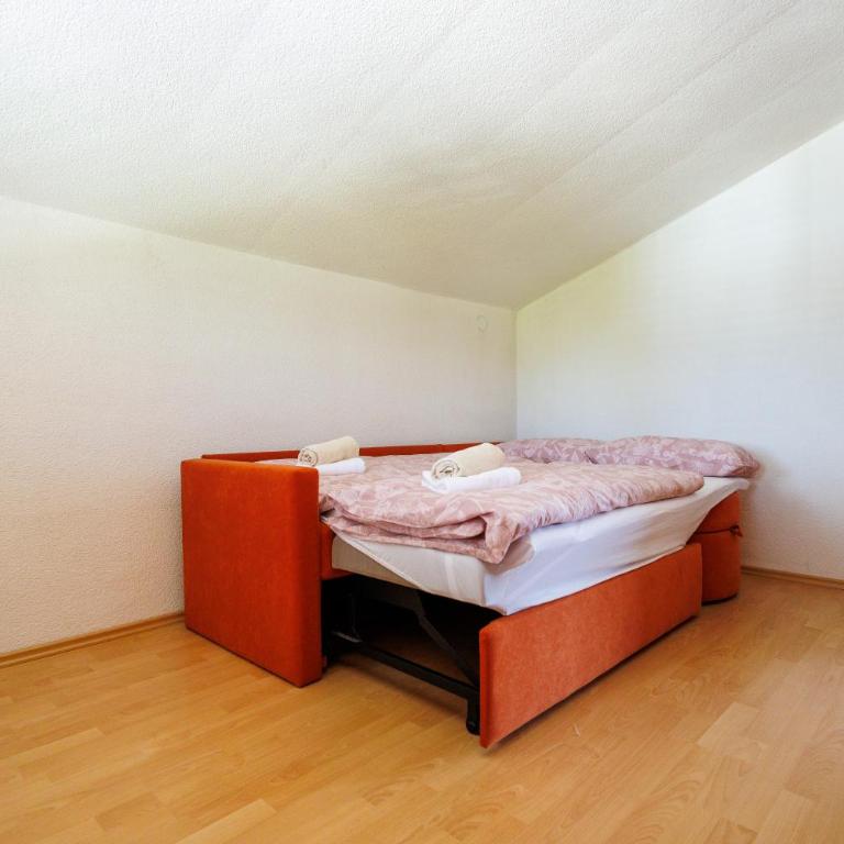Guest House Fiona - Two-Bedroom Apartment - 22