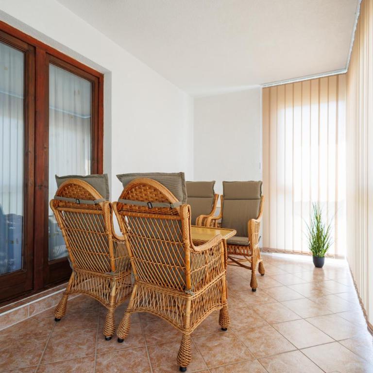 Guest House Fiona - Two-Bedroom Apartment - 12