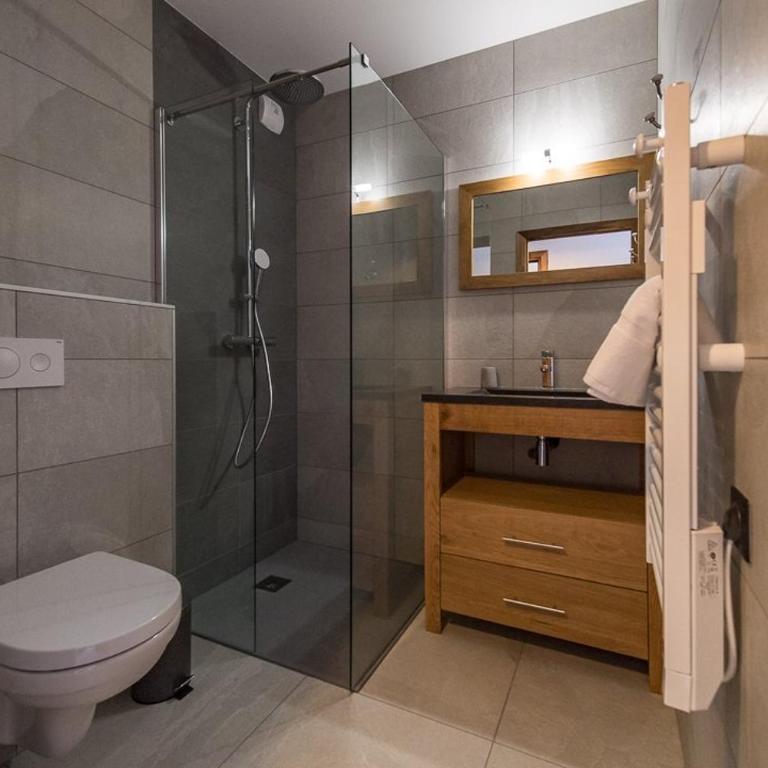 Appartement neuf au cœur du village - 6 personnes - Appartement 3 Chambres avec Balcon - 15