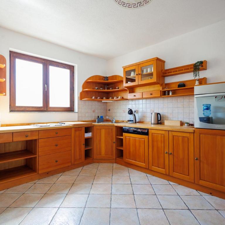 Guest House Fiona - Two-Bedroom Apartment - 13
