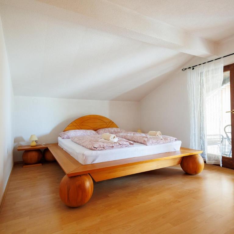 Guest House Fiona - Two-Bedroom Apartment - 26