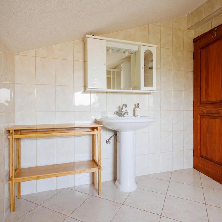 Guest House Fiona - Two-Bedroom Apartment - 30