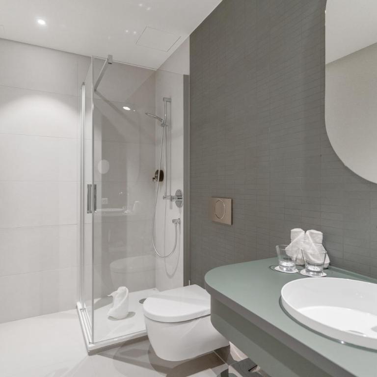 Waldstätterhof Swiss Quality Hotel - Junior Suite - 3