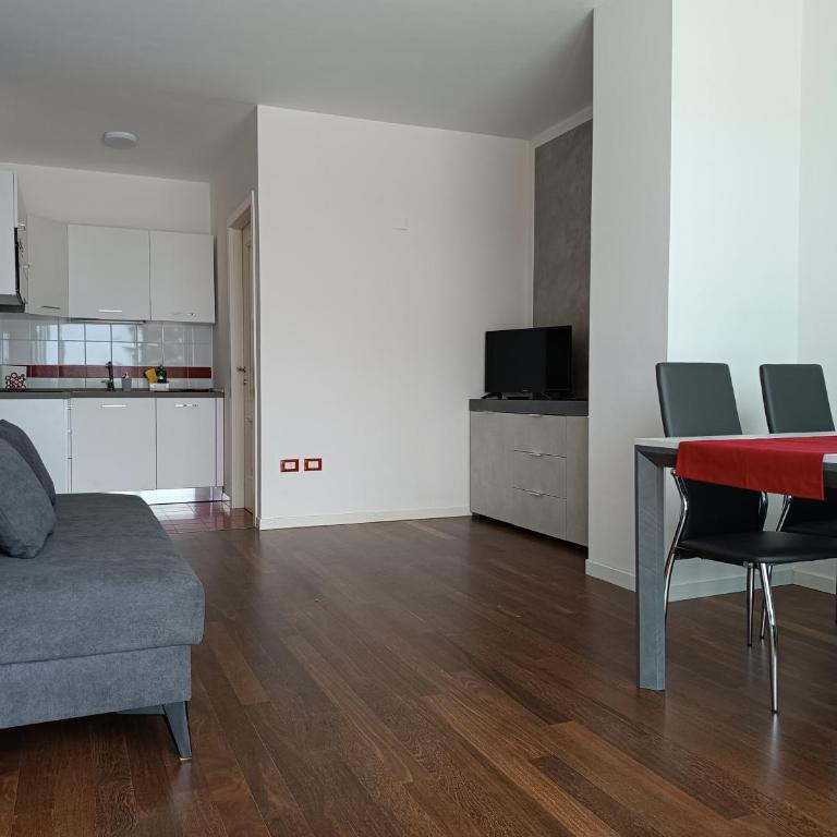 Casa Lucia - Appartamento con 2 Camere da Letto - 2