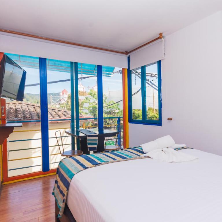 Hotel Guatatur - Habitación Doble - 9