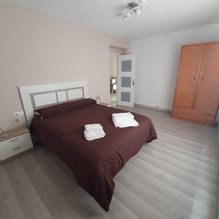 villegas home - Two-Bedroom Apartment - 9