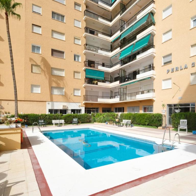 Apartamento con piscina en la primera línea de playa de Fuengirola - Apartamento con vistas al mar - 29