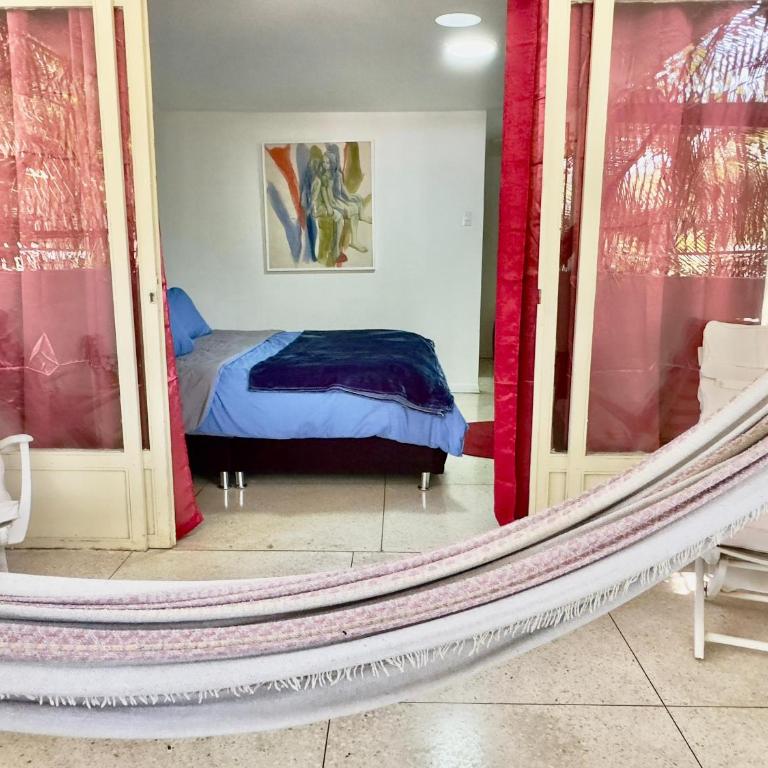 Apartamento Único en Caracas 3 habitaciones, 3 baños, terrazas, hamaca, estacionamiento, smartv, wifi y una decoración brutal estilo Art Déco - Moderno - Deluxe Apartment - 41