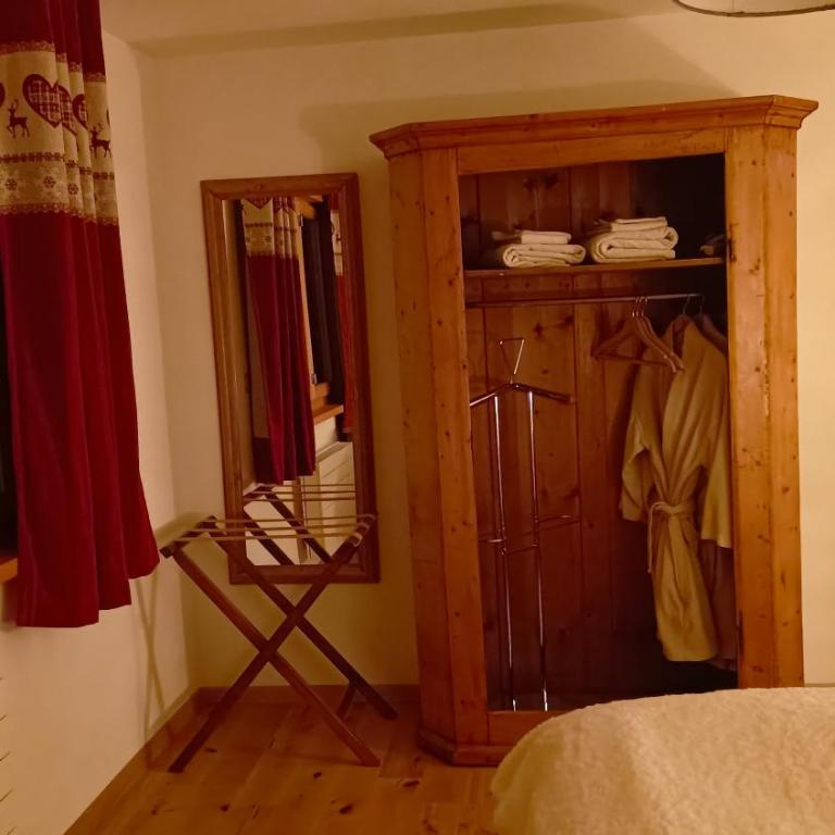 The Raven B&B - Doppelzimmer mit Bergblick - 3