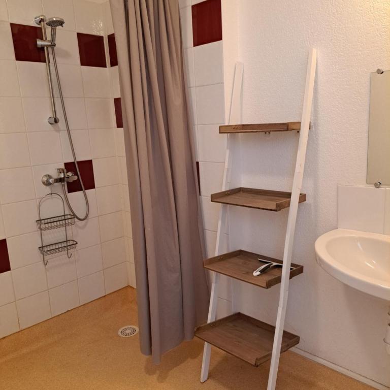 - Appartement avec balcon - 2 personnes - Studio mit Bergblick - 16