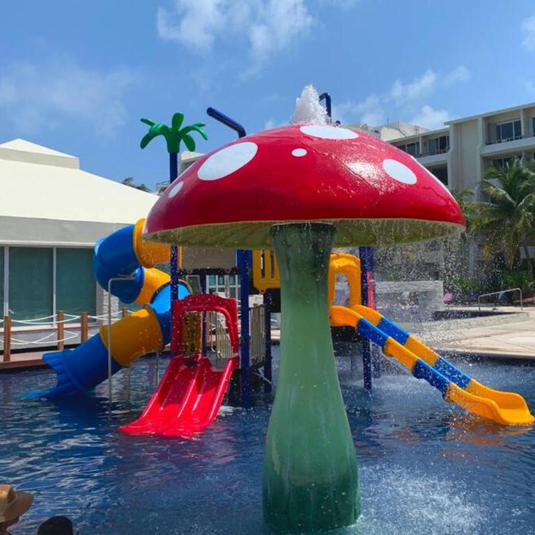Seaside Escape Studio in Cancun Beach - One-Bedroom Apartment - 28