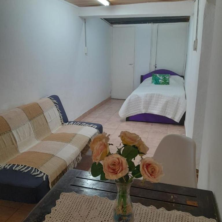 Hostel Colón - Apartamento de 1 dormitorio - 2