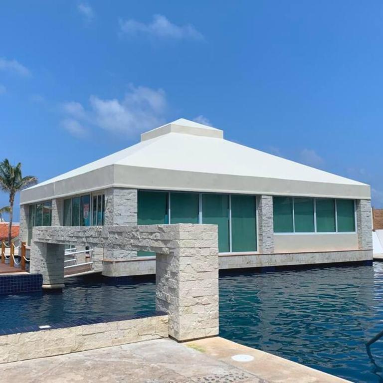 Seaside Escape Studio in Cancun Beach - One-Bedroom Apartment - 24
