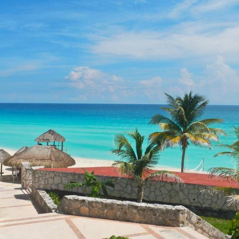 Seaside Escape Studio in Cancun Beach - One-Bedroom Apartment - 18