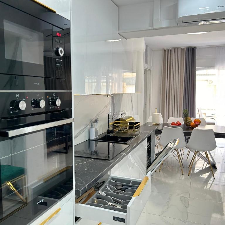 Apartamento Elizabeth Lux - Apartamento de 3 dormitorios con vistas al mar - 24