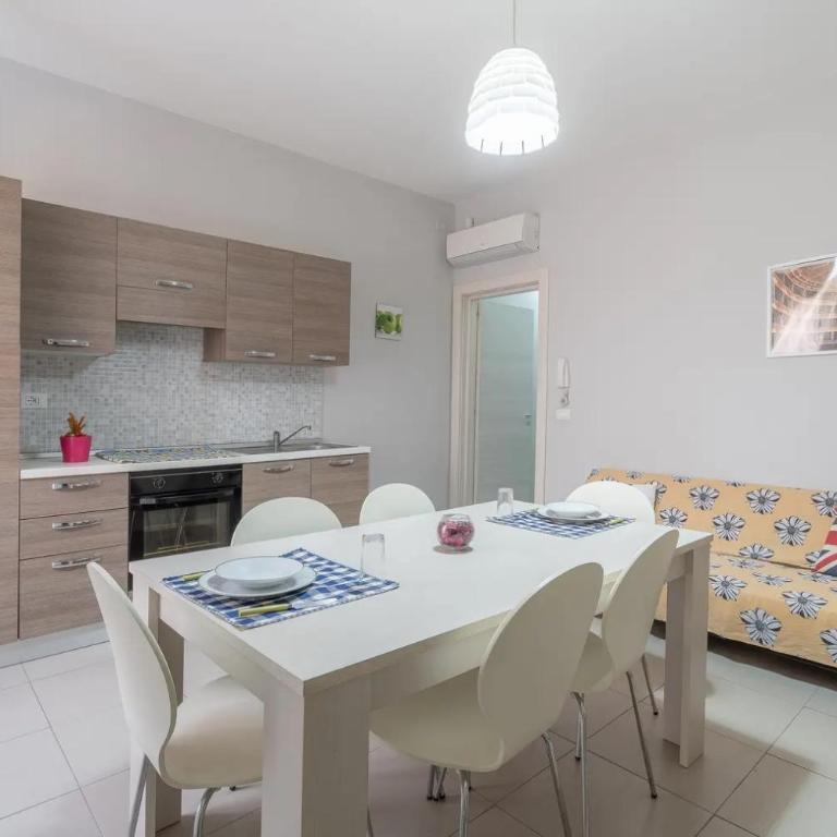 Casa Carlotta - Appartamento con Balcone - 10