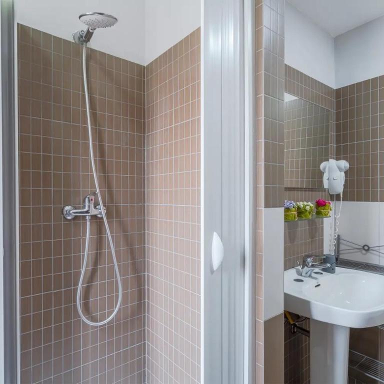 Casa Carlotta - Appartamento con Balcone - 16