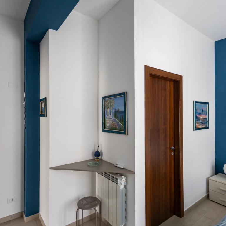 PalerMonAmour Art Gallery Suite - Double Room with Private Bathroom - 12