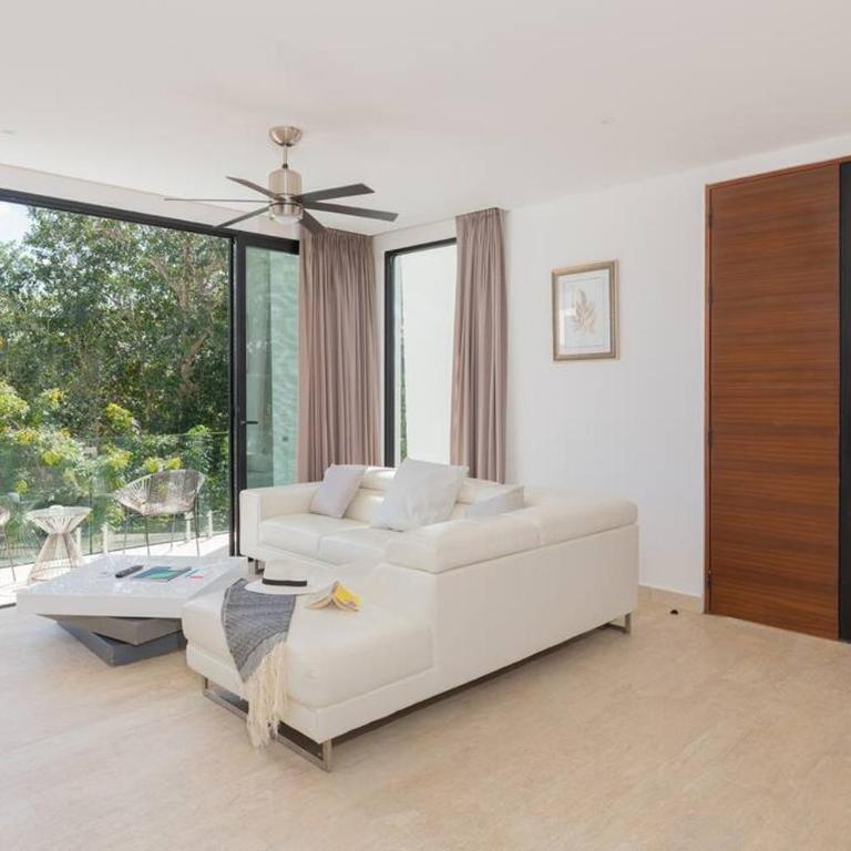 Magnifico PH Three Bedroom en Central Park Tulum By Sandy Powerful - Three-Bedroom Apartment - 4