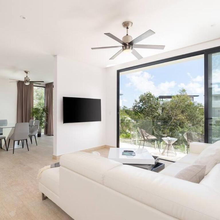 Magnifico PH Three Bedroom en Central Park Tulum By Sandy Powerful - Three-Bedroom Apartment - 13