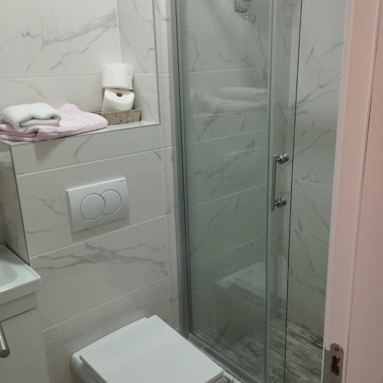 Vila Leona D0 - Apartman sa 1 Spavaćom Sobom - 6