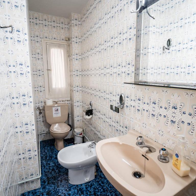Amplio apartamento en Chamberí by beBalmy - Apartment - 10