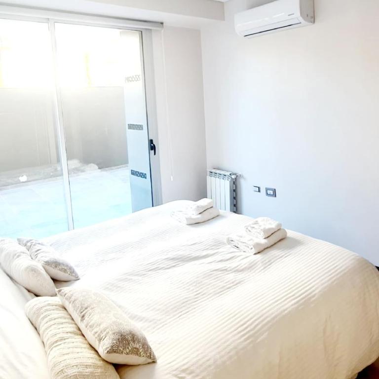 Torre Delfina - One-Bedroom Apartment - 4