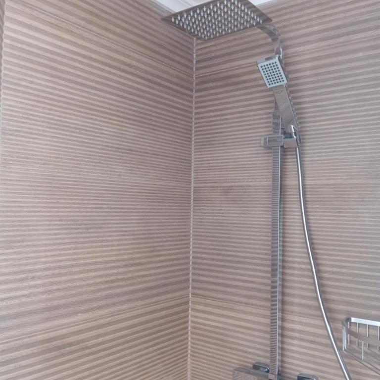EL CAPRICHO, GRANDES VISTAS y PARKING incluido - Apartamento de 1 dormitorio - 28