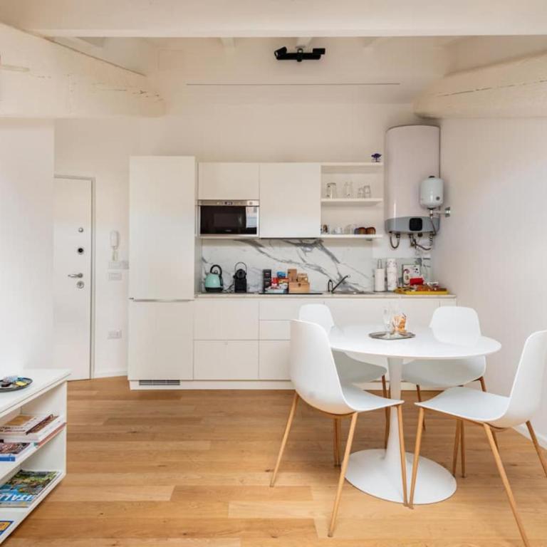 Residenza Palazzo Petrozzani - Appartamento con 1 Camera da Letto - 8