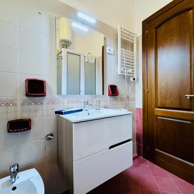 YourHome - Letizia's House - Two-Bedroom Apartment - 22