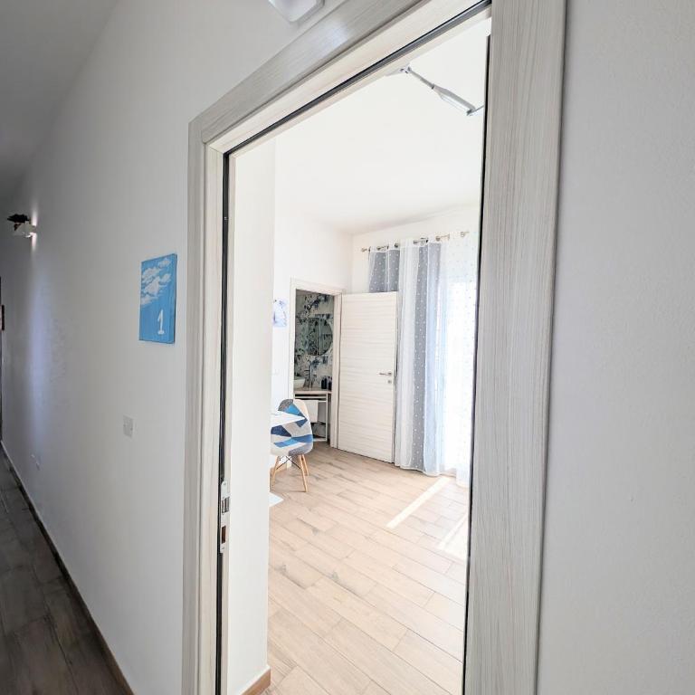 Stramontel - King Room - 31