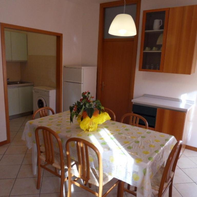Bright flat in a colourful building - Beahost - Appartamento - 9