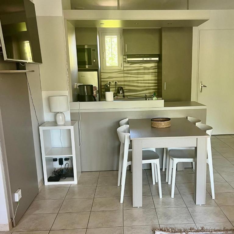 Saint-Tropez en résidence avec piscine - Apartment with Terrace - 15