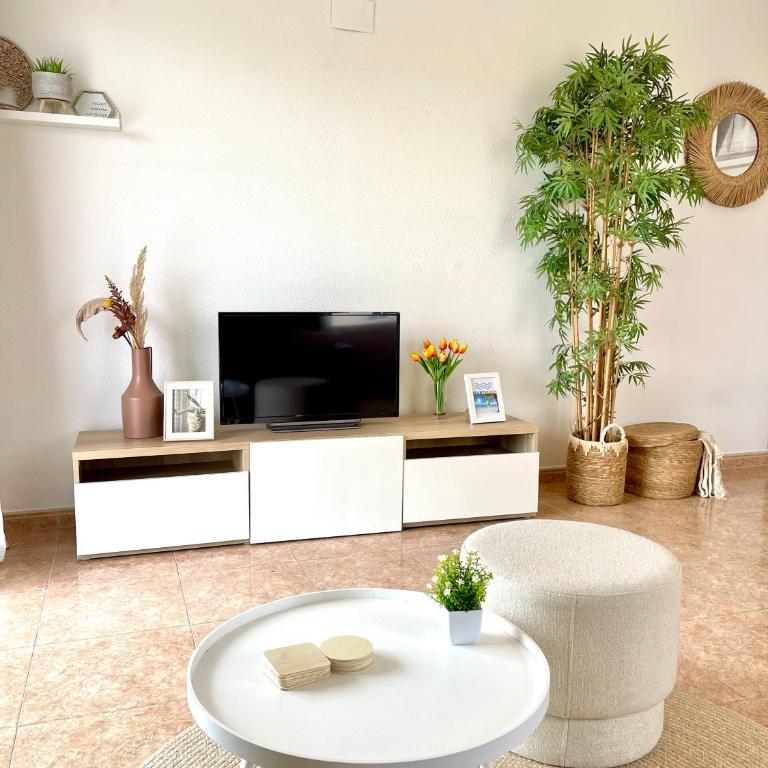 APARTBEACH LOS JUNCOS 2 RESIDENCIAL y JUNTO PLAYA - Apartment with Pool View - 40