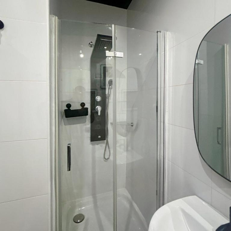 Utopía Alicante - Hotel Boutique para adultos - Deluxe Double Room - 3